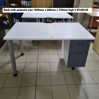 D04 - Desk with grey pedestal size 1600mm x 800mm x 720mmhigh @ R1450.00